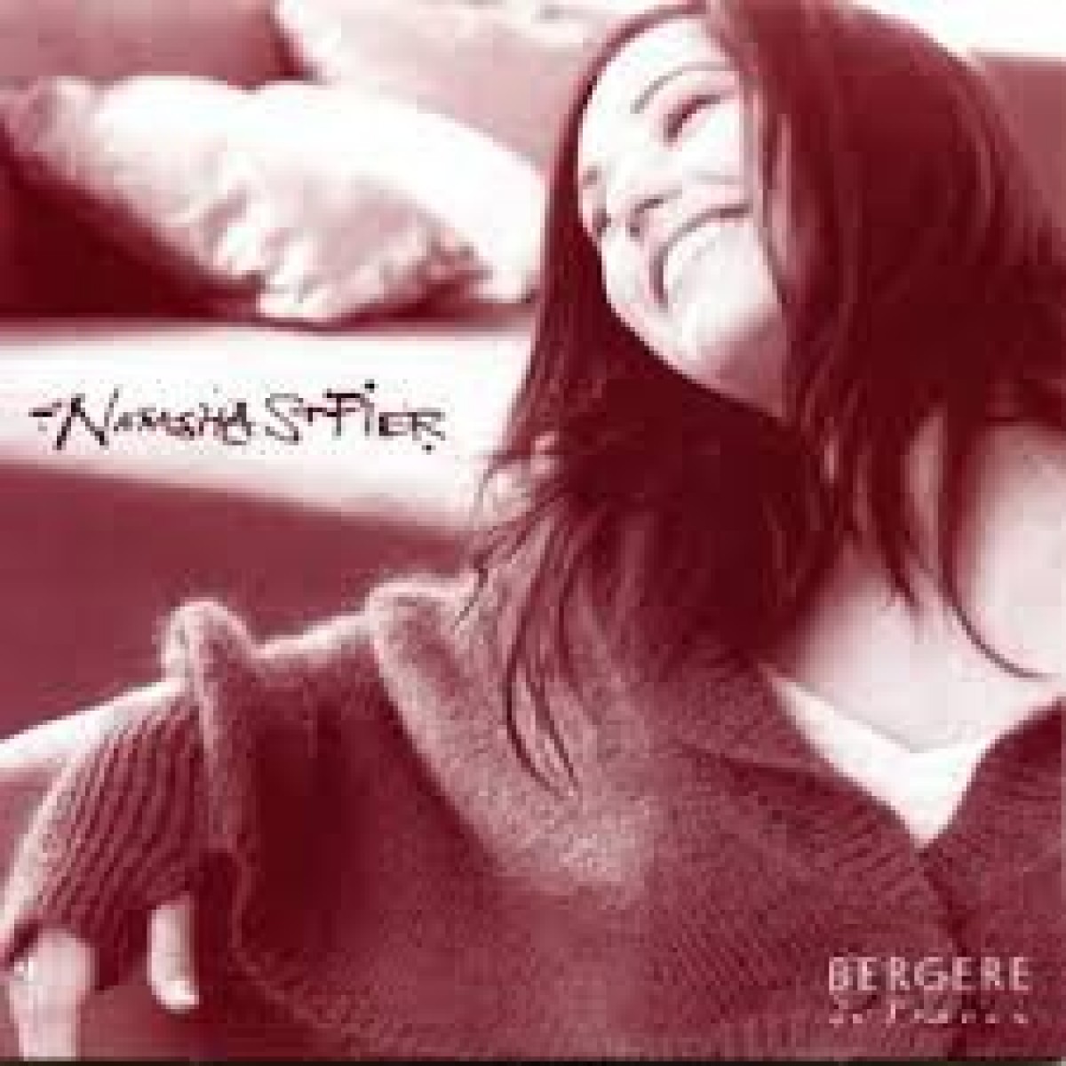 Natasha St-Pier - Bergère de France