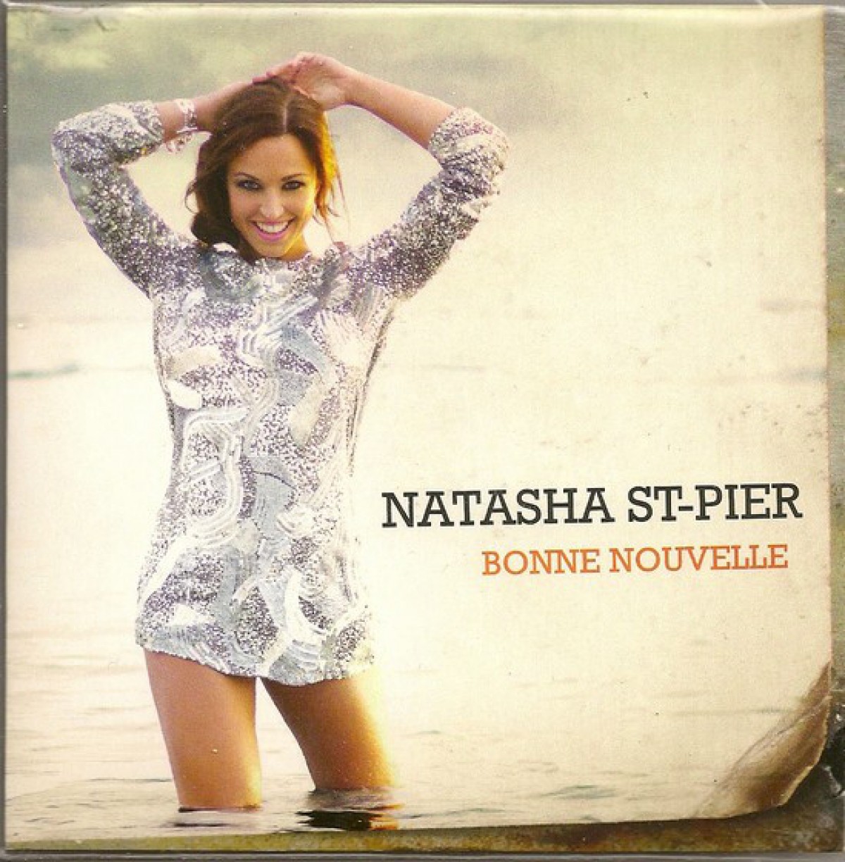 Natasha St-Pierre - Bonne nouvelle 